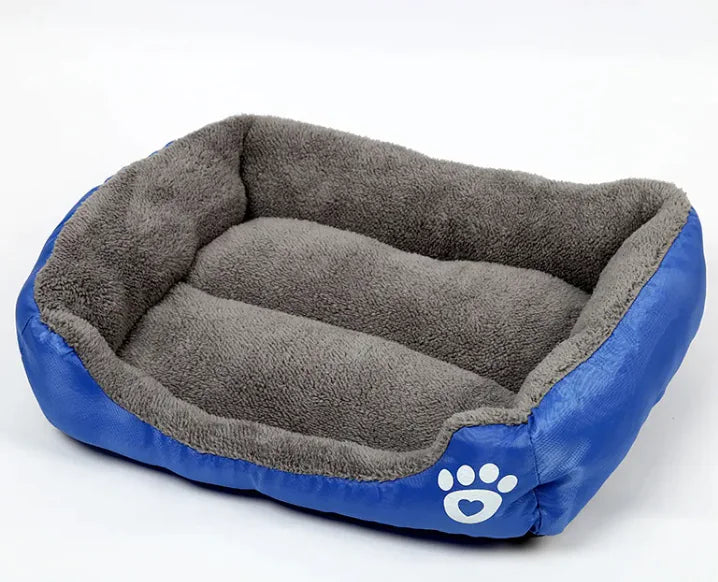 Square Pet Bed – Four Seasons Cotton Wool Dog Mat with Footprint Design