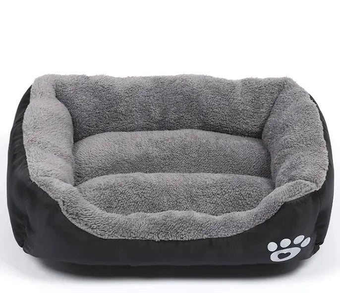 Square Pet Bed – Four Seasons Cotton Wool Dog Mat with Footprint Design