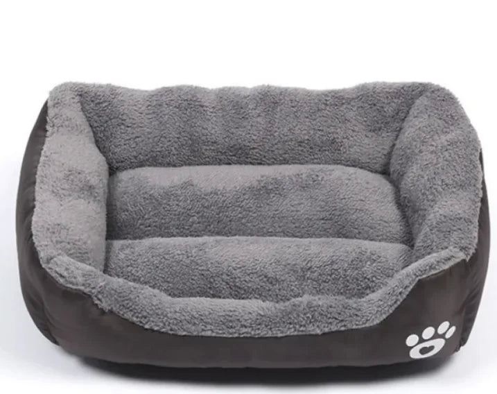 Square Pet Bed – Four Seasons Cotton Wool Dog Mat with Footprint Design