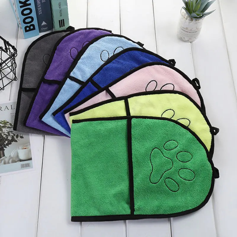 Ultra-Absorbent Microfiber Pet Bath Towel for Dogs and Cats – Quick-Dry 23x65cm