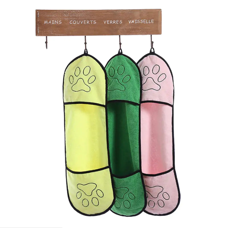 Ultra-Absorbent Microfiber Pet Bath Towel for Dogs and Cats – Quick-Dry 23x65cm