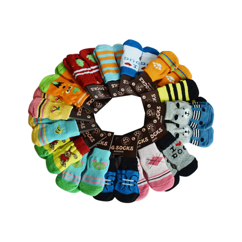 Non-Slip Dog Socks for Indoor and Outdoor Use – Cotton Grip Socks (S–XL)